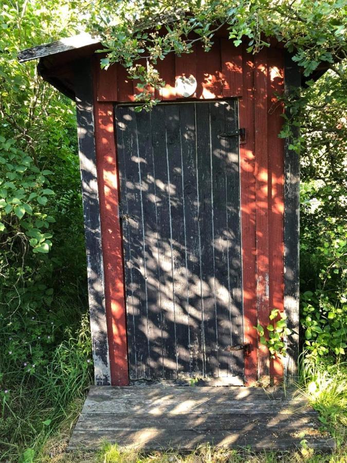 Semesterhus I Stockholms Skaergard, Runmaroe Vaermdoe Namdo 外观 照片
