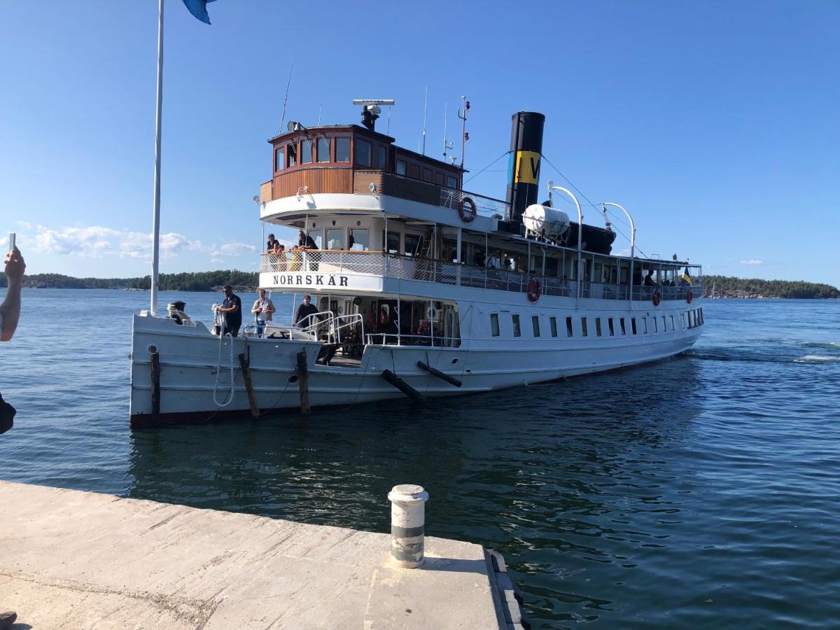 Semesterhus I Stockholms Skaergard, Runmaroe Vaermdoe Namdo 外观 照片