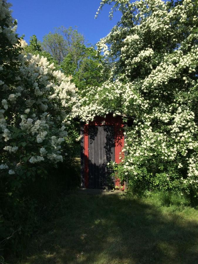 Semesterhus I Stockholms Skaergard, Runmaroe Vaermdoe Namdo 外观 照片